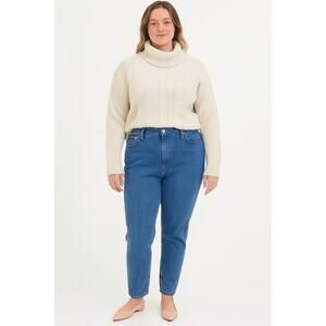 Levi's SZ 32/14 High Waisted Taper Jeans Vintage Inspired Relaxed Hip & Thigh